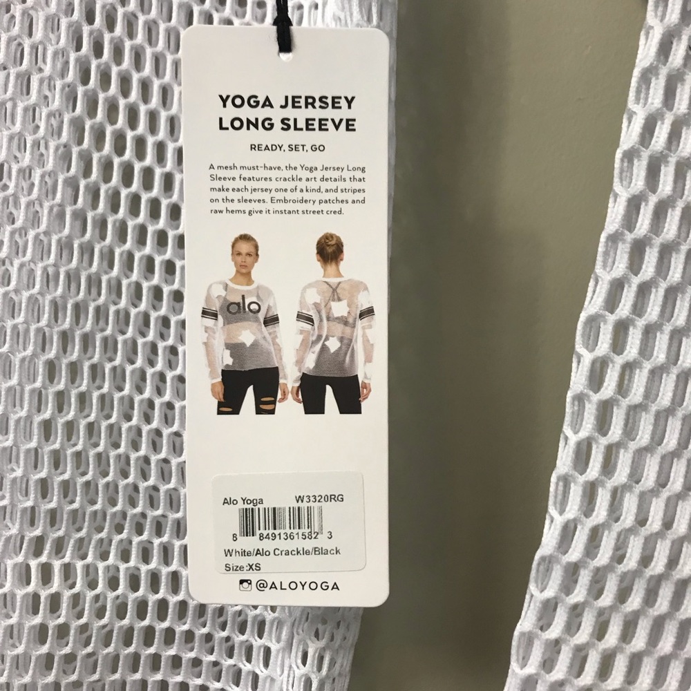 ALO Yoga Long Sleeve Mesh Jersey - Picture 3 of 3